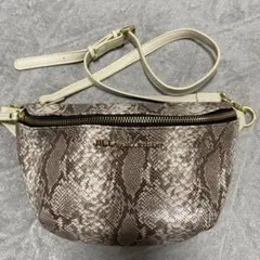 ジルバイジルスチュアート　ボディバック　ショルダーバック　パイソン1 ヘビ柄