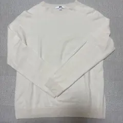 UNIQLO 3D カシミヤクルーネックセーター