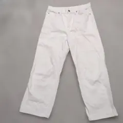 UNIQLO ホワイト ストレートデニム 26（66cm）