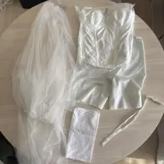 ウェディングベールとブライダルインナーセット