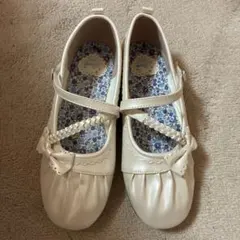 ホワイトリボン付きフォーマルシューズ