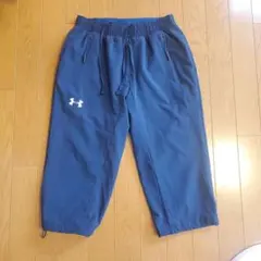 Under Armour ネイビー ハーフパンツ
