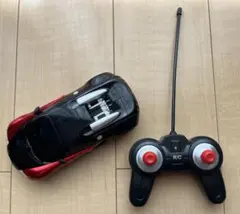 ラジコンカー　赤のサムネイル