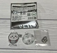 ちいかわ×Ｊリーグ　 キーホルダーにもなるアクリルスタンド　 ちいかわ
