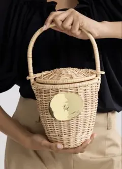 PATOU ウィッカー バケツバッグのサムネイル