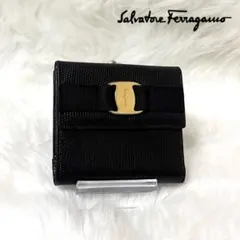 【美品】Ferragamo リザード型押し 二つ折り財布 コンパクト ブラックのサムネイル