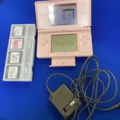 任天堂 DS Lite ピンク ゲームソフト8本付き 充電コード付