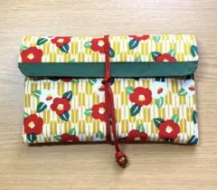 御朱印帳ケース　御朱印帳入れ　和柄　矢絣に椿柄　マルチケース　ハンドメイド