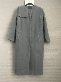 KBF ノーカラーロングコート