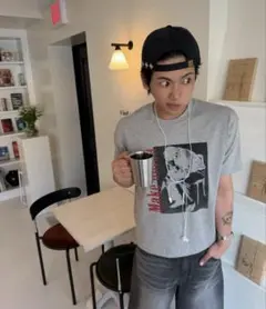 AMOU Make union グラフィックTシャツ グレー
