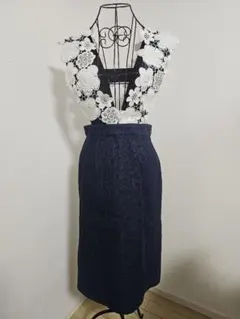 Chesty フラワーモチーフ デニムスカート サイズ0のサムネイル