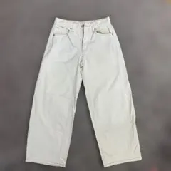 ジーユー　ホワイト ワイドレッグデニム