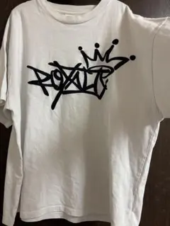 グラフィティ風ロゴ ホワイトTシャツ