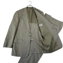 グレー カジュアルスーツ 二つボタン