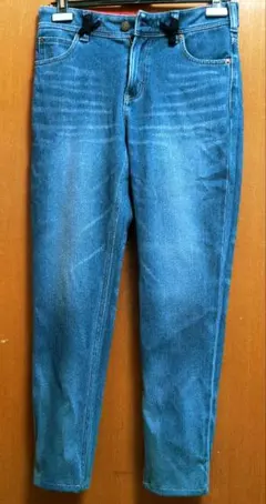 EDWIN　カジュアル 　デニムパンツ　ジーンズ　レディース　春