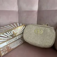 未使用新品Christian Dior 2025ノベルティーゴールド ポーチ
