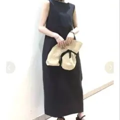 ミラオーウェン リネン混 バックタックコクーンロングワンピース　チャコールグレー