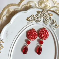 No.5418 ハンドメイド 水引 耳飾り 雫 赤 和 ピアス 着物