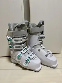 Item thumbnail for item 3f2e7da5-a385-4bef-bcbf-eec64bcf80b2