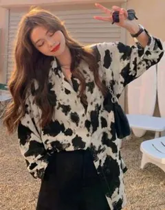 SHEIN カウ柄 長袖シャツ アニマル柄のサムネイル