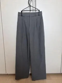 UNIQLO タックワイドパンツ Sサイズ　グレー