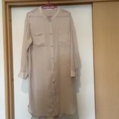 シアー素材 バンドカラー ロングシャツ ベージュ