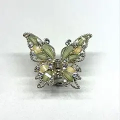 蝶デザイン ヘアクリップ