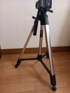 Item thumbnail for item 222dcf1d-8bf4-490c-9a6c-bf97d698c1d8