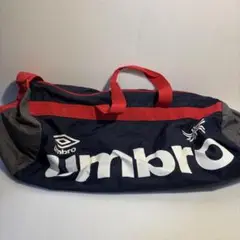 Umbro 33L ドラムバッグ ネイビー/レッド