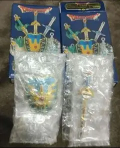 新品ドラゴンクエスト メタリックアイテムズギャラリー ミニ　ロトの剣 ロトの盾