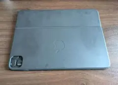 APPLE 11 INCH IPAD PRO SMART KEYBOARD F…