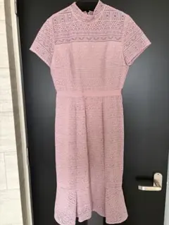 【美品♡希少42】ローズティアラ ケミカルフラワーレースフレアワンピース　ピンク ローズティアラ ケミカルレースワンピース ピンク フラワー42 - メルカリ