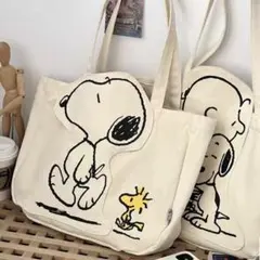 スヌーピーSNOOPY キャンバストートバッグ　イラスト 大容量　エコバッグ