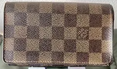 Louis Vuitton ダミエ 二つ折り財布
