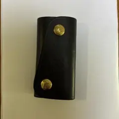 IL BISONTE 黒レザーキーケース