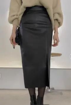 SHAGGIE レザースカート