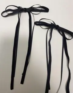 ヘアクリップ　リボン　ベロア　黒　ヘアピン　地雷　ロリィタ