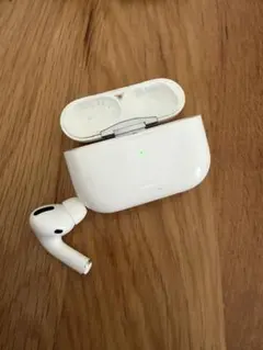 Apple AirPods Pro 本体 充電ケース 片耳(左)のサムネイル
