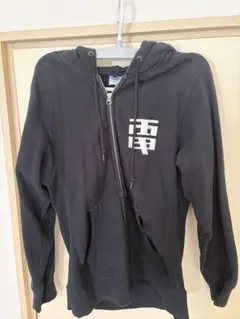 カールさん専用 idasplyジップパーカー S - メルカリ