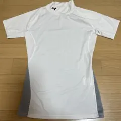 UNDER ARMOUR アンダーシャツ