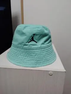 値下げしました。 JORDAN ミントグリーン バケットハットのサムネイル