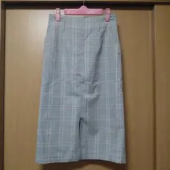 ナチュラルビューティーベーシック　チェック柄タイトスカート ベルト付き