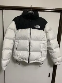THE NORTH FACE 700 USヌプシ ダウンジャケットのサムネイル