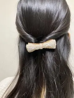 パール装飾リボン型バレッタ