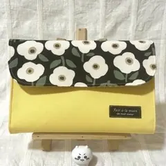 Item thumbnail for item a3893b1f-9b70-4641-9ac8-7335a88eb234