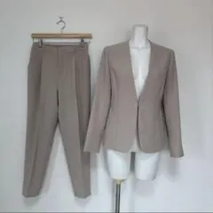 INDIVIインディヴィ パンツスーツ セットアップ 上下 ノーカラージャケット