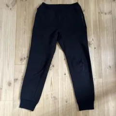 UNIQLO ユニクロ　黒 ロングパンツ 150 スウェットパンツ