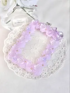 トレカキーホルダー　ホイップデコ　かわいい　紫　花