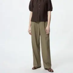 UNIQLO タックワイドパンツ
