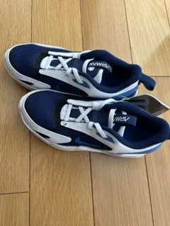 NIKE ナイキ エアマックス ボルト スニーカー　キッズ20.5